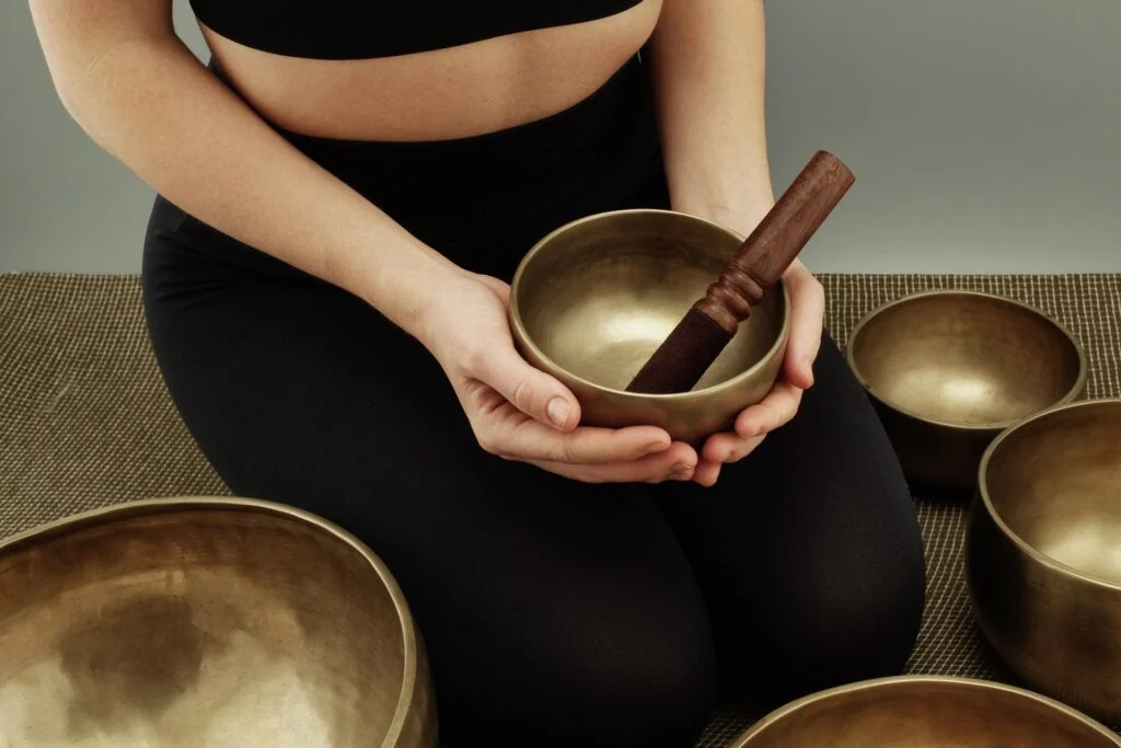 solfeggio frequencies singing bowls